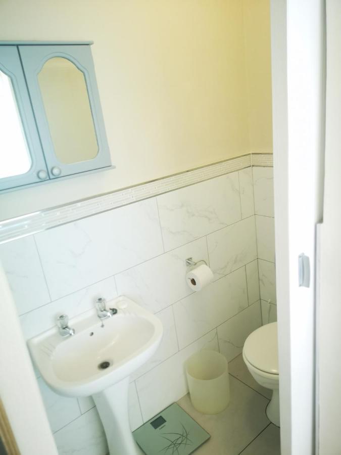 Cape Town Family Beachfront Apartment Leisure Bay Cidade Do Cabo Exterior foto