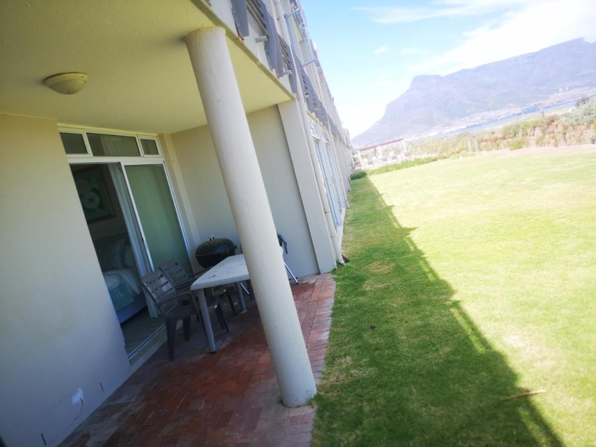 Cape Town Family Beachfront Apartment Leisure Bay Cidade Do Cabo Exterior foto