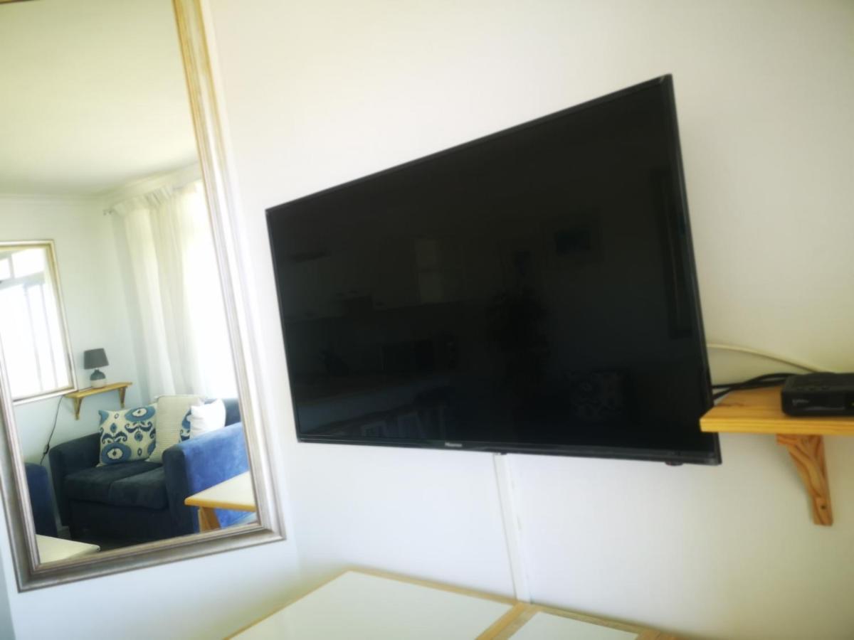 Cape Town Family Beachfront Apartment Leisure Bay Cidade Do Cabo Exterior foto
