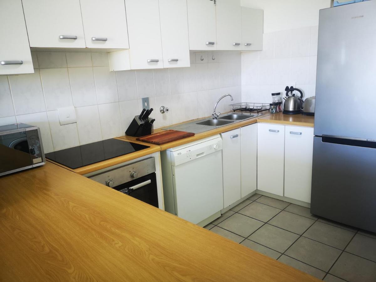 Cape Town Family Beachfront Apartment Leisure Bay Cidade Do Cabo Exterior foto