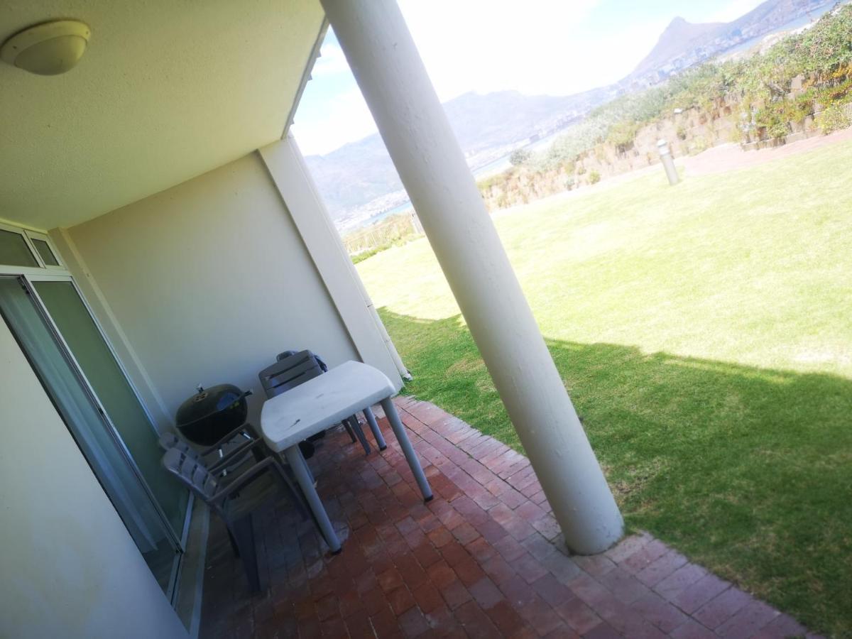 Cape Town Family Beachfront Apartment Leisure Bay Cidade Do Cabo Exterior foto