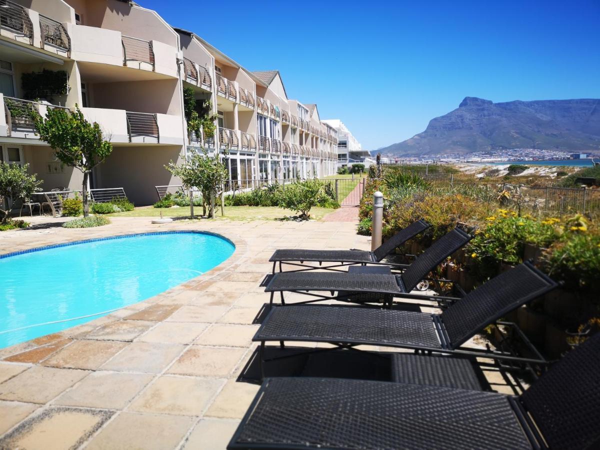 Cape Town Family Beachfront Apartment Leisure Bay Cidade Do Cabo Exterior foto