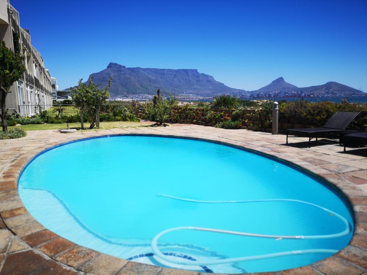 Cape Town Family Beachfront Apartment Leisure Bay Cidade Do Cabo Exterior foto