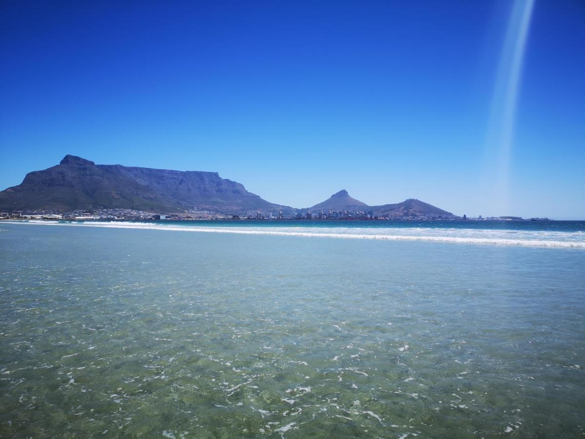 Cape Town Family Beachfront Apartment Leisure Bay Cidade Do Cabo Exterior foto
